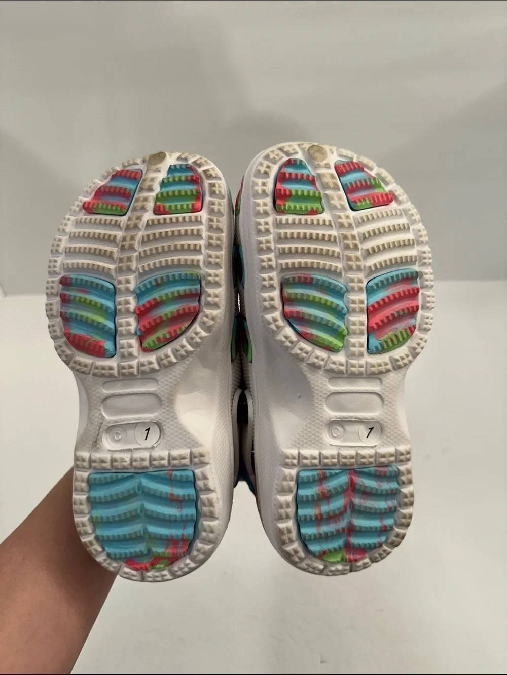 Kids White Floral Clog Sandals with Tie-Dye Insole Size 1